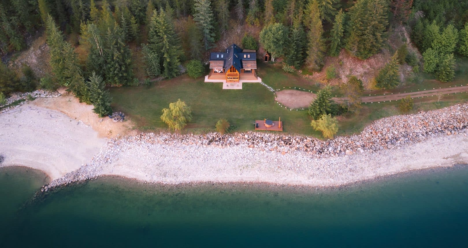 Kootenay Lake Cabin Rentals